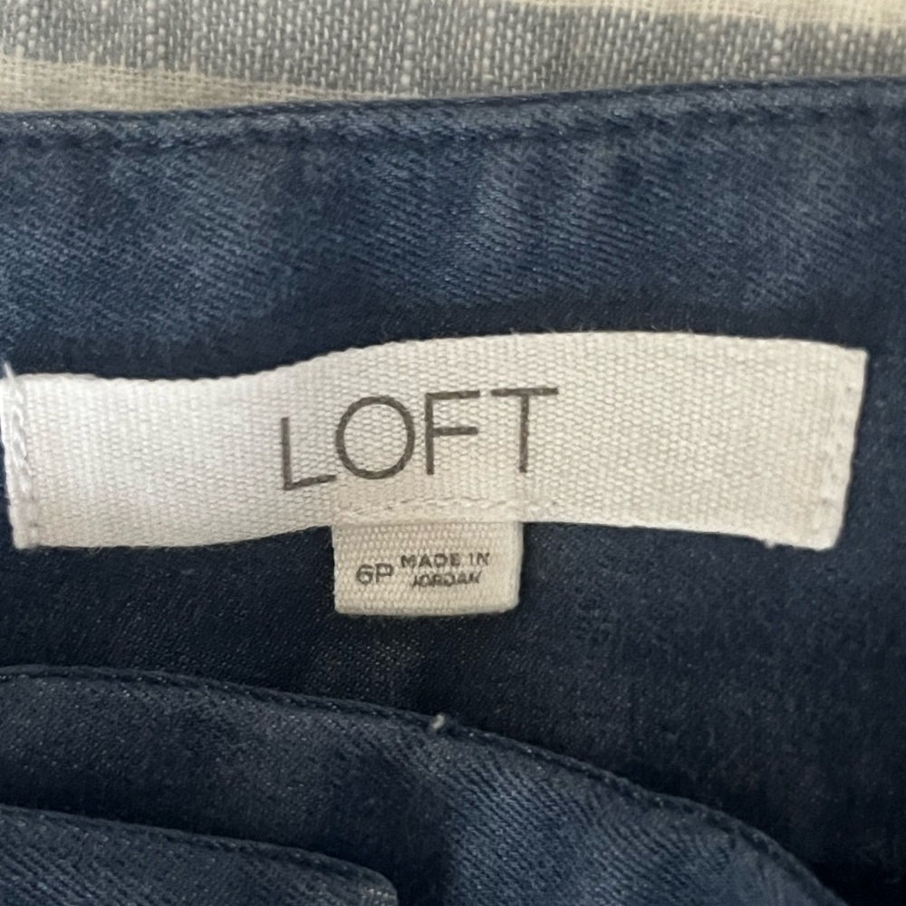 LOFT Riviera Shorts - 6P - Picture 3 of 3